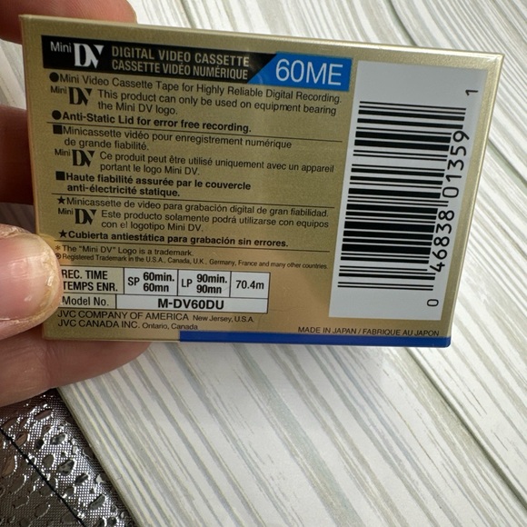 4 NEW JVC Mini dvc 60 Cassette Tape - Picture 3 of 6